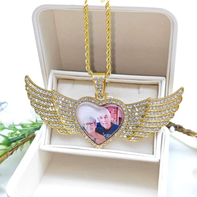Customized heart-shaped photo wing pendant necklace - 图片 6